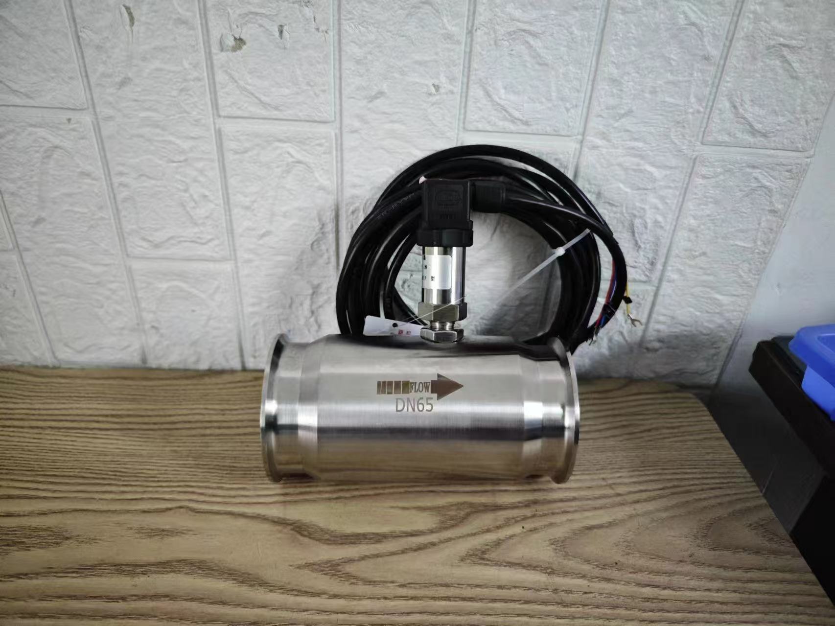 man-hinh-hien-thi-dong-ho-luu-luong-turbine-hoantrantdh
